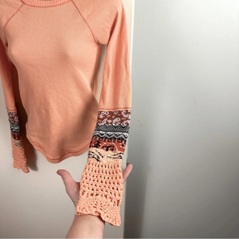 Free People in The Mix Cuff Thermal Boho Top, Desert Orange Combo NWOT Size‎ XS